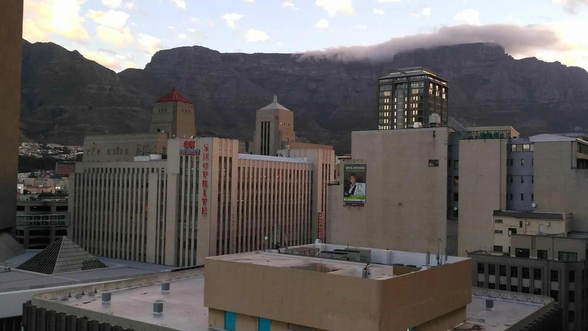 Apartment At St. George'S Mall Cape Town