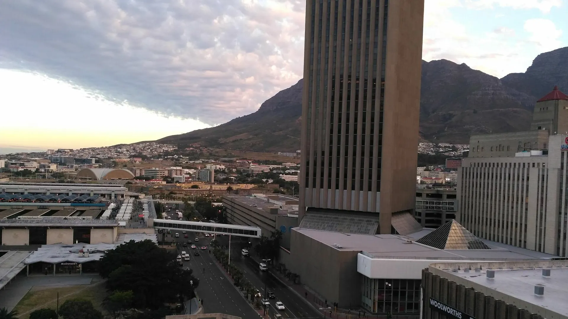 At St. George'S Mall Cape Town Apartment